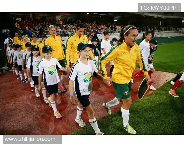 足球场上那些四字名字的球星们你知道几个精彩人生故事吗