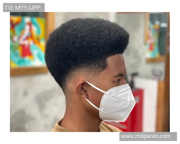 足球黑人球星独特发型展现个性魅力与赛场风采结合