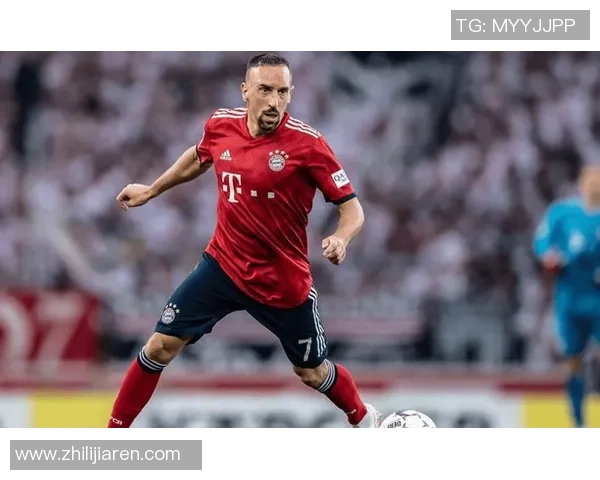 追溯绿茵传奇聚焦足球球星derek非凡生涯与荣耀瞬间